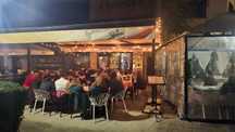 URGENT. Restaurant/cafenea pe centrul vechi, Târgoviște. Chirie mica
