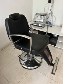 Стол за подстригване