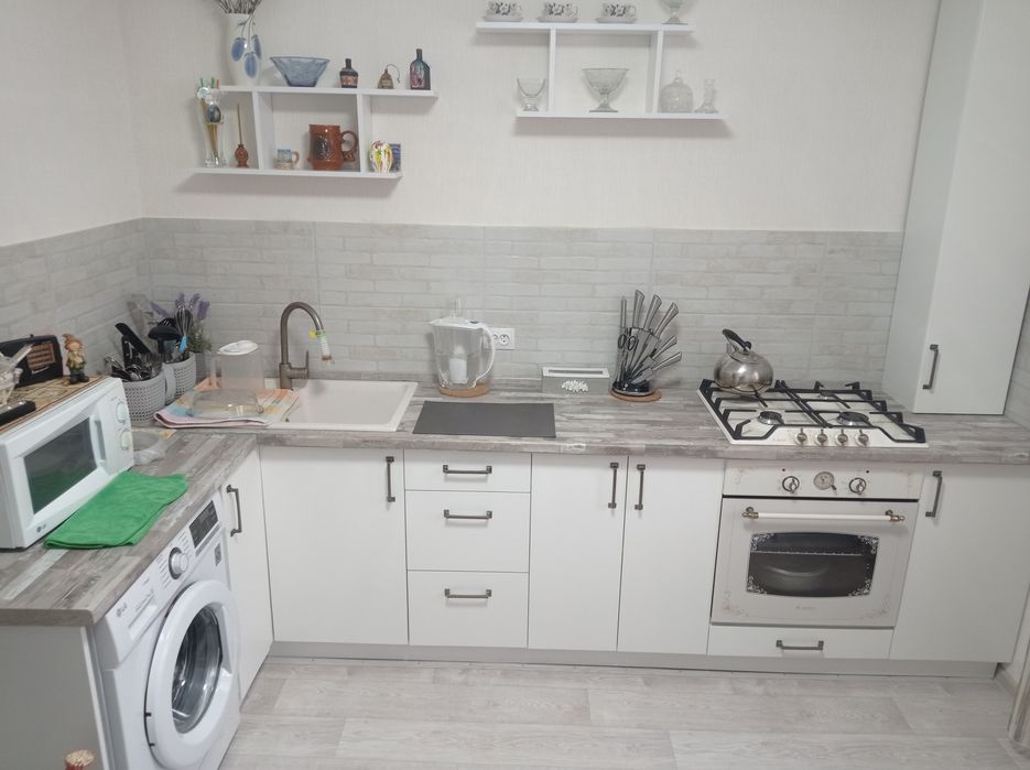 Кухни назаказ любой сложности!