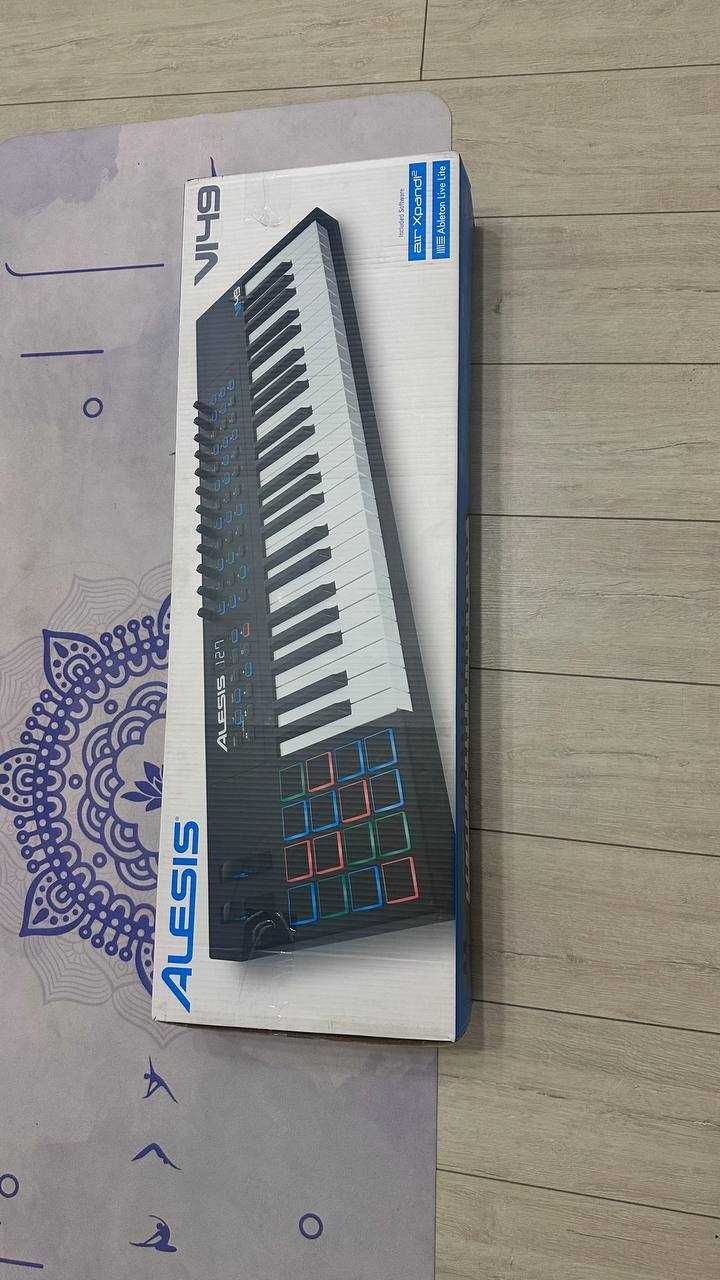 MIDI-клавиатура Alesis VI-49
