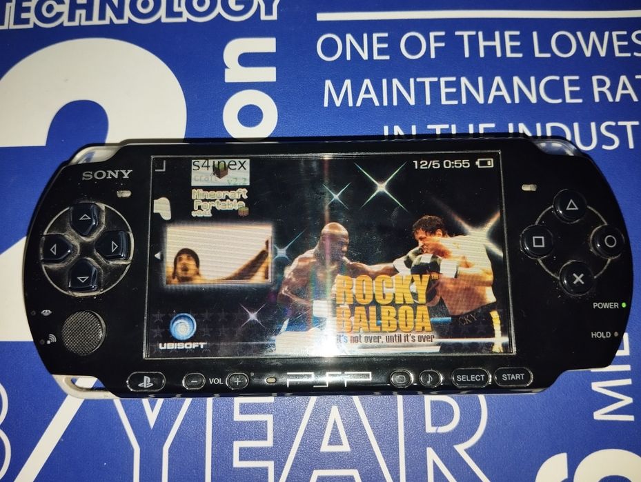 Psp holati juda zor oyinlari kop 8gb memory stick bor