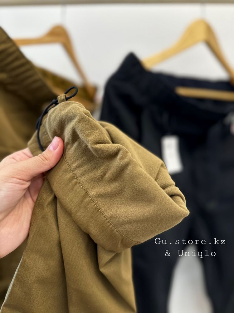 Продам брюки утепленные Uniqlo. Только S коричневые