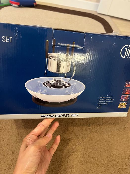 Продам новый фондю