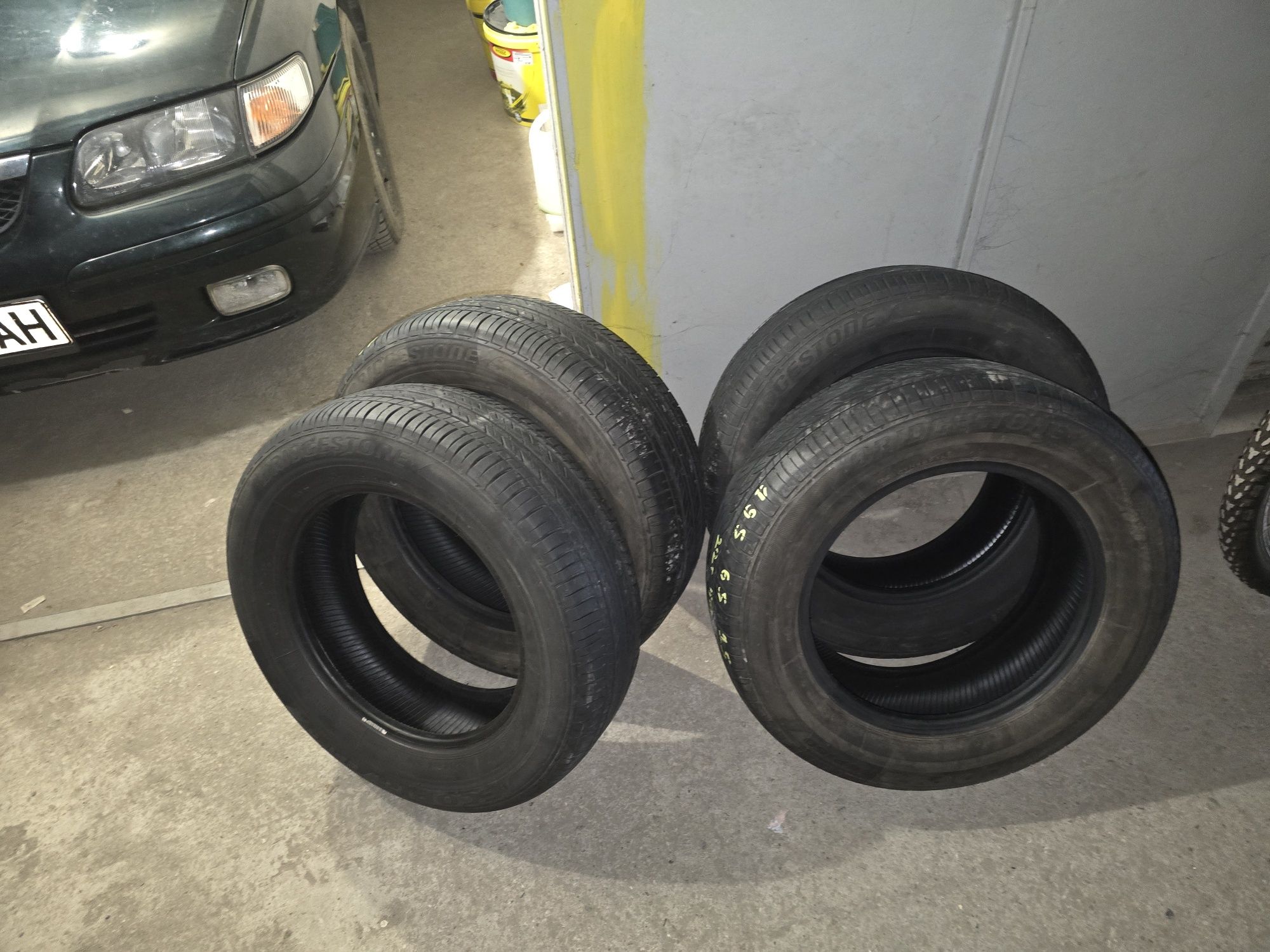 4бр. летни гуми Bridgestone 195/65/15