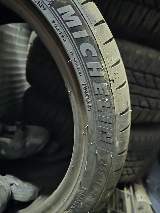 Set anvelope Michelin Sport 265/35 si 225/40 R18