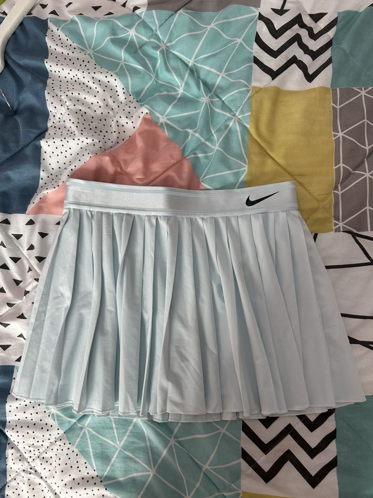 Nike тенис дрехи