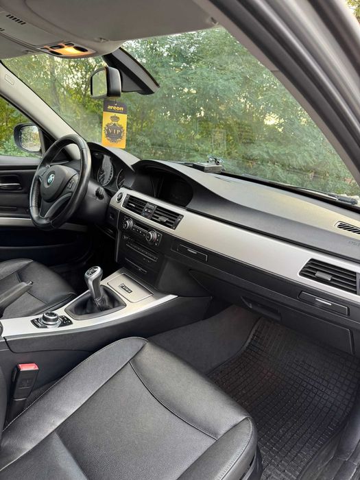 Vand BMW E90 lci
