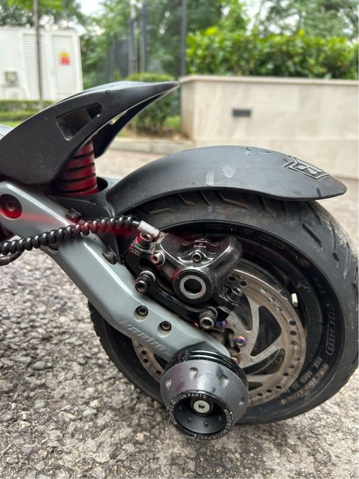 Kaabo mantis 10 pro 2x1000 24,5ah LG Minimotors magura