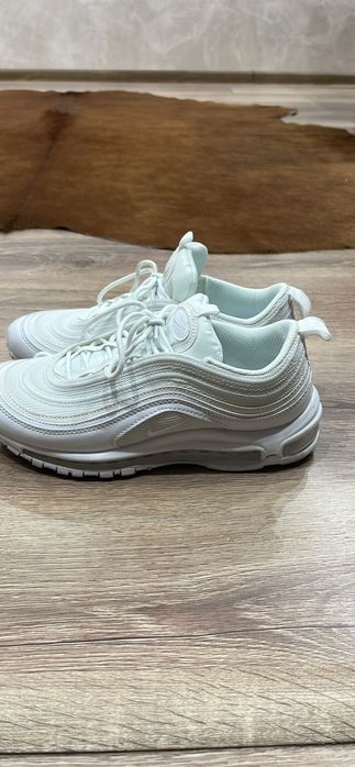 Бели обувки Nike air max 97