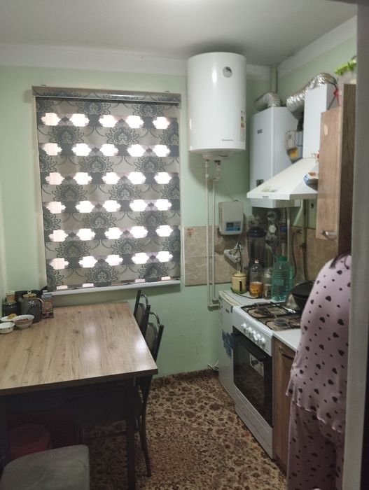 Kvartira hamro bobo to'yxonasi orqa tomonida