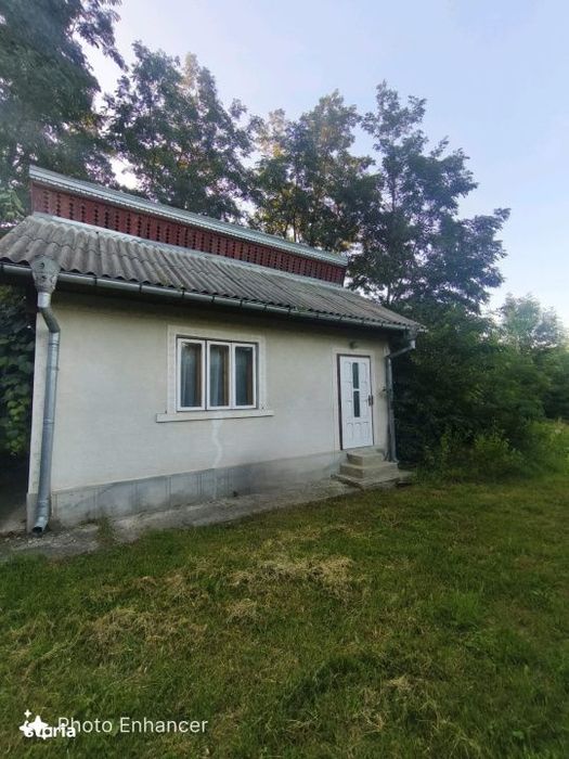 Casa individuala, 3500mp teren, zona Negostina, Siret