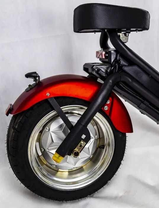 Moped Electric model Luqi Caiqiees 2.0.