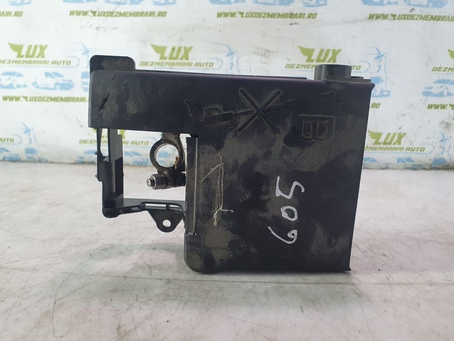 Panou tablou sigurante 13302307 Opel Astra J [2009 - 2012] 1.7 cdti A