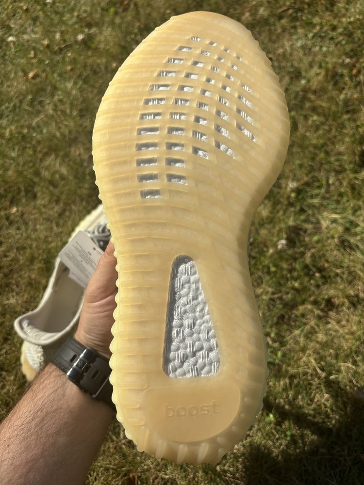 Adidas Originals Yeezy Boost 350 V2 Sesame