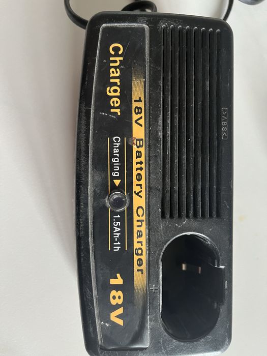 Зарядное устройство для батарейки шуруповерт