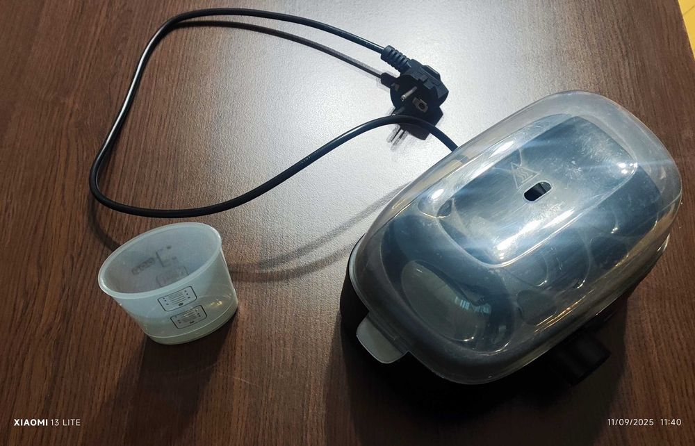 Яйцеварка Philips HD9137/90 с гаранция 1 година и 8 месеца