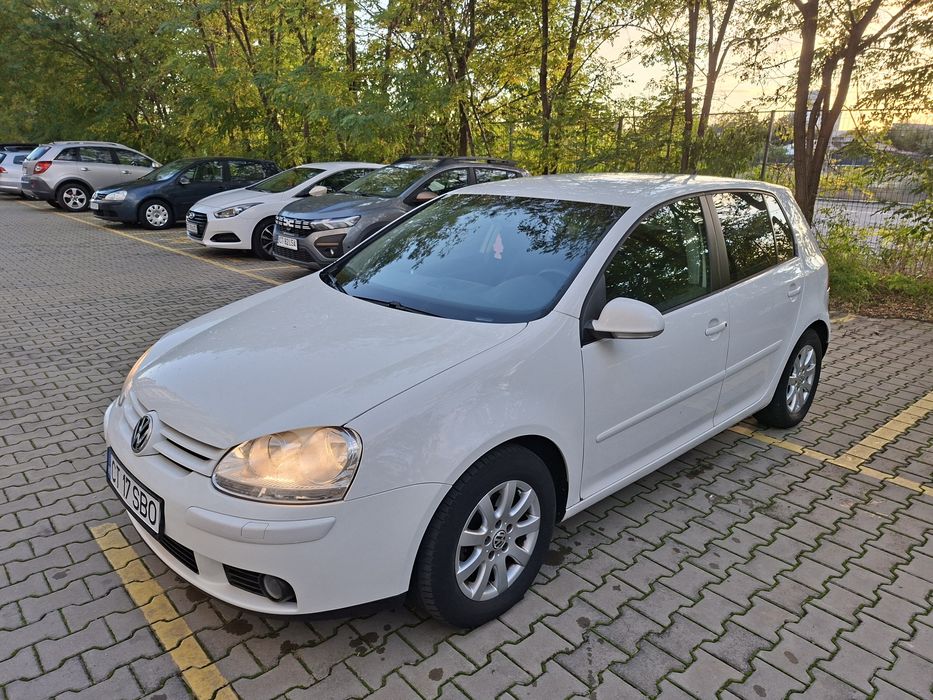 Proprietar vand vw golf ,diesel, 2008