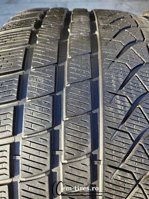 SET 2 Anvelope Iarna 285/40 R19 PIRELLI P Zero Winter  Elect PNCS 107V