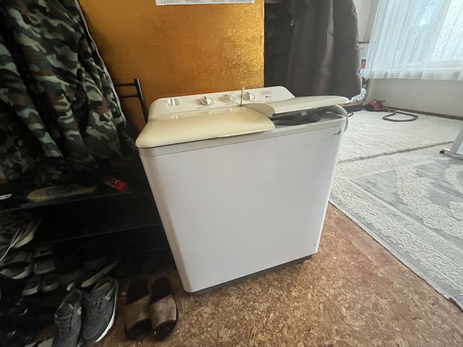 Стиральная машина (полуавтомат)