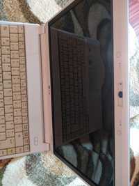 Vând  Laptop lg R310 750 sau la schimb cu iPhone 8 plus
