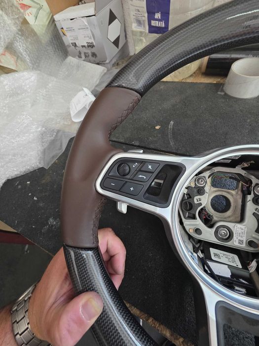 Карбонови волани за отопление на Porsche Macan Cayenne