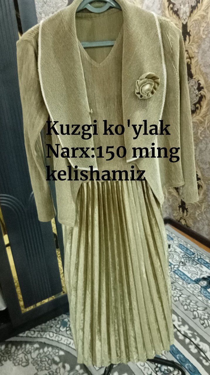 Kiyim kechak ayollar kiyimi