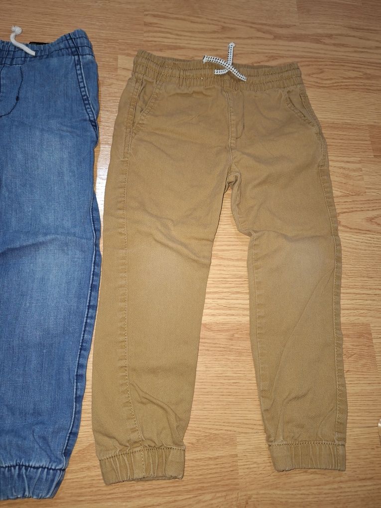 Pantaloni copii,mărimea 110