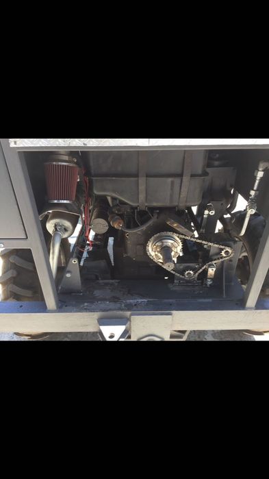 Челен товарач Гризли