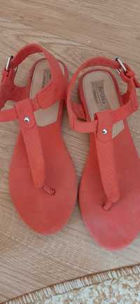 Sandale Bershka roșu