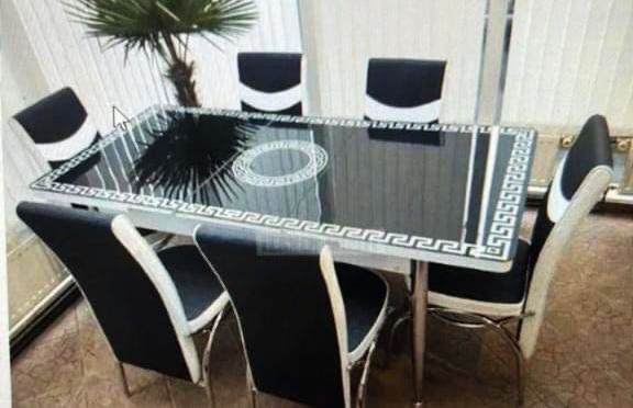 Кухонный стол и стулья Производства Турция мебель со склада