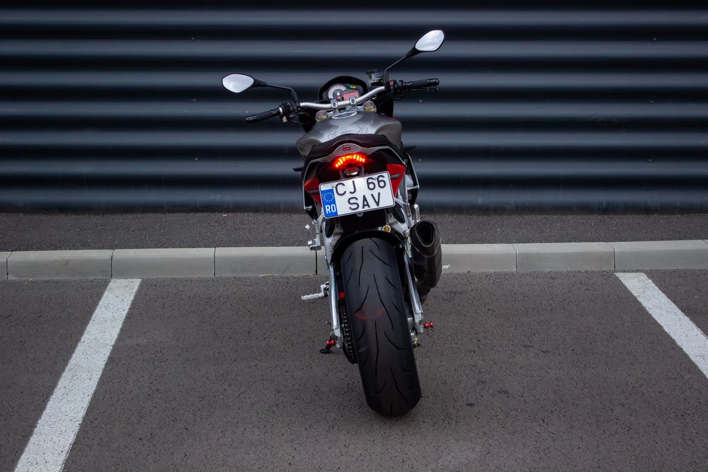 APRILIA TUONO V4 1000cmc 167cp