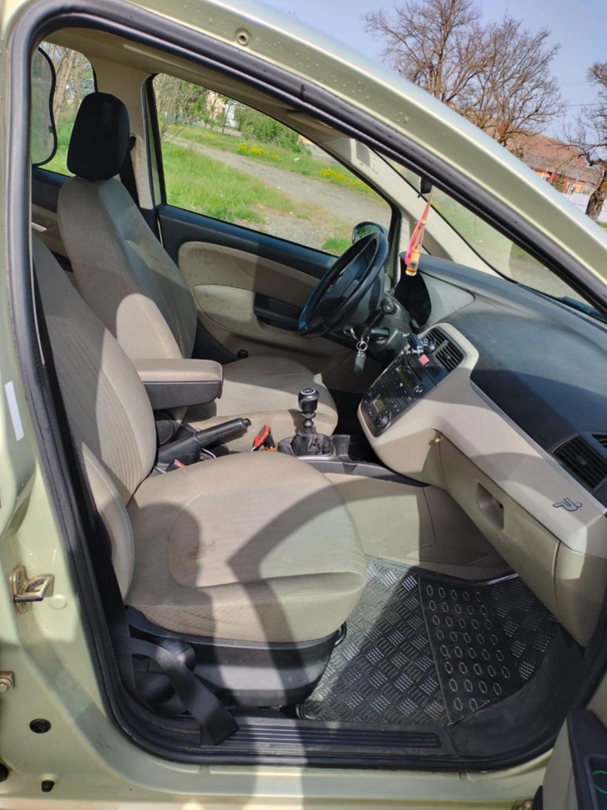 Vând Fiat Grande Punto