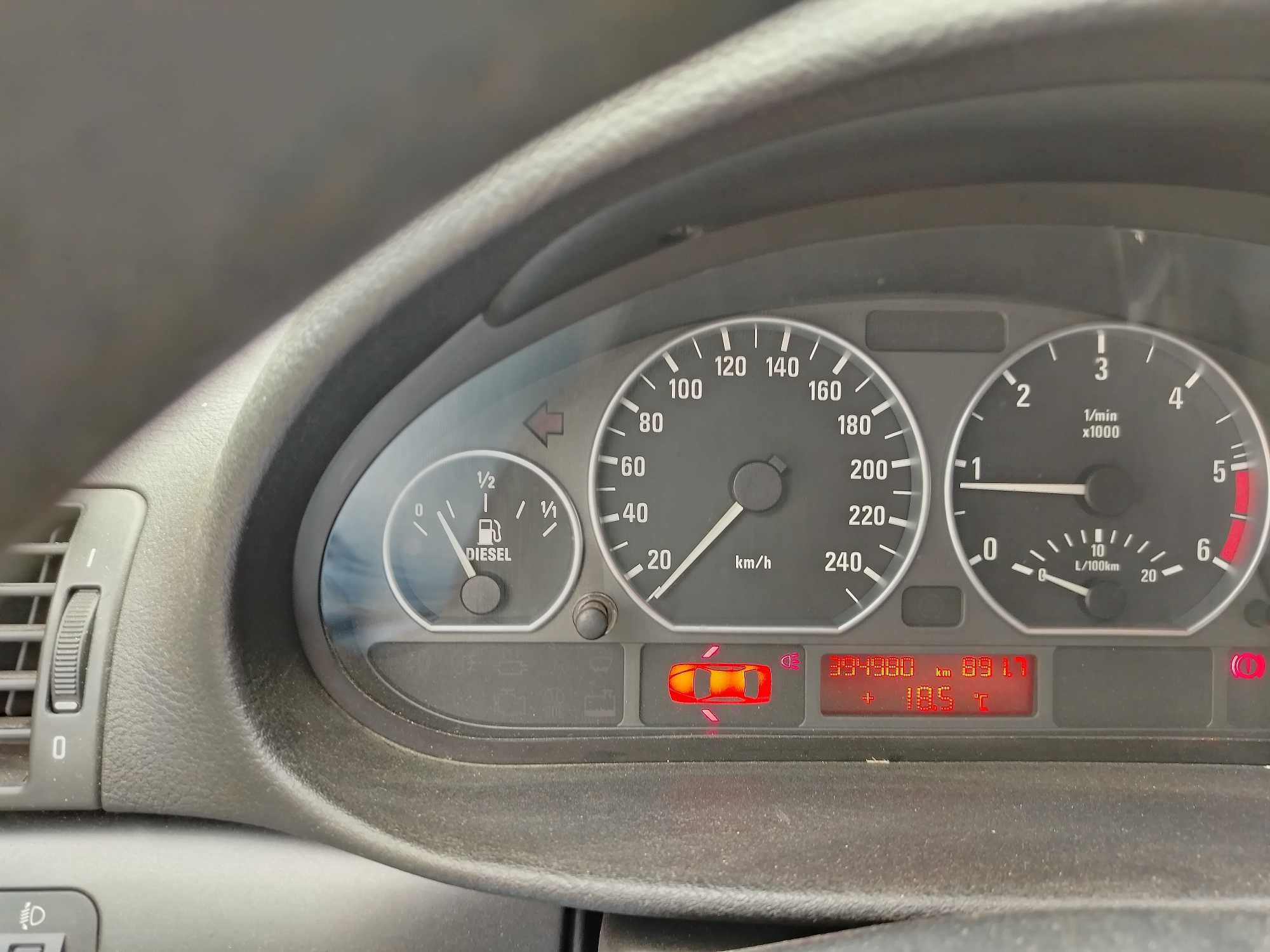BMW 320D, 2005, 2.0d, 110 CP, usor avariat dreapta lateral