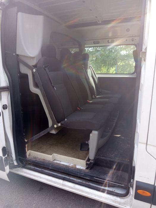 Vând Renault Master