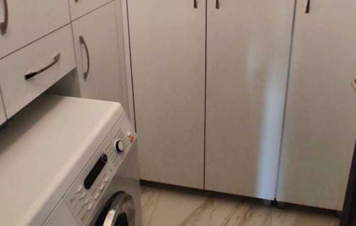 Дава се под наем Тристаен апартамент в Пловдив, Младежки Хълм - 75 кв.м за 234.6 € - Снимка #4