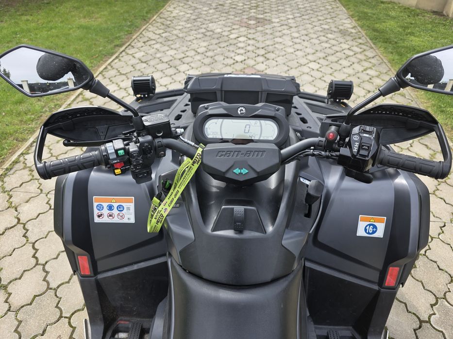 Can am 1000R an 2022