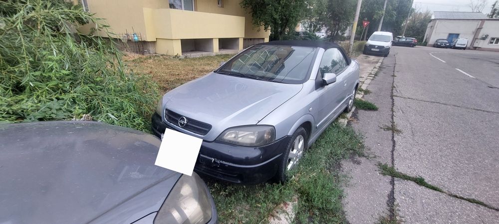 Opel astra G bertone 2001