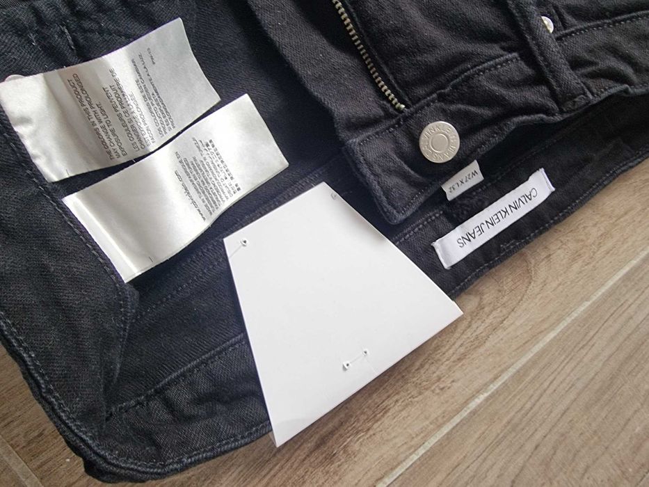 Calvin Klein дънки размер 27 / S