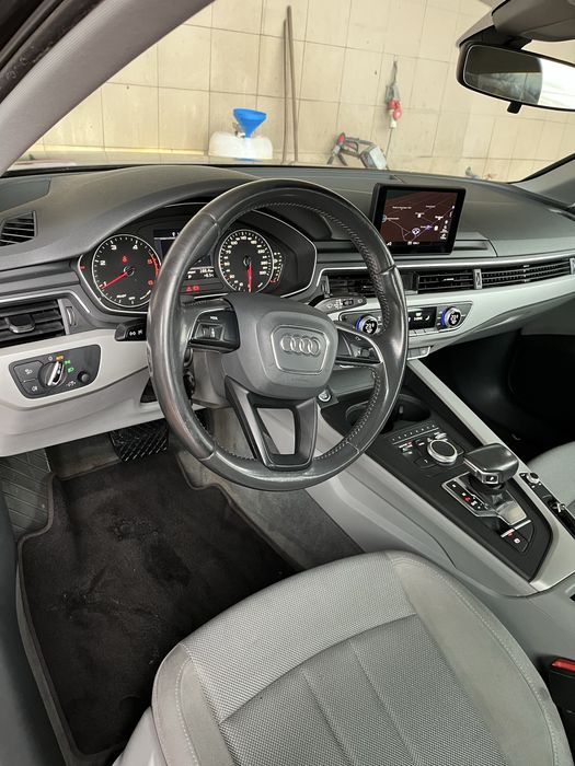Audi A4 B9 2016