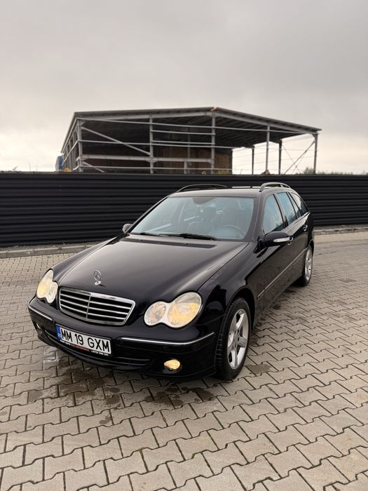 Mercedes C 220 150CP AUTOMAT