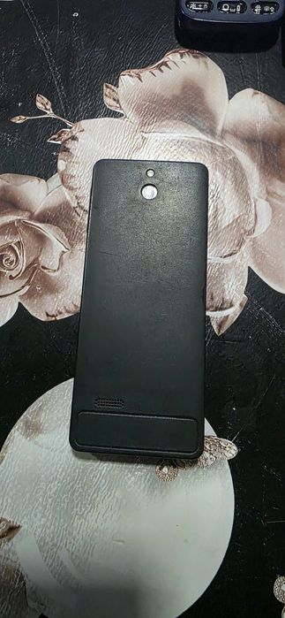 Nokia 515.2 Nokia 6151 Samsung SGH-F200