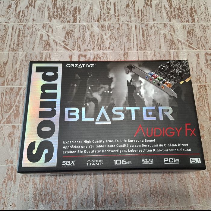 Creative Sound Blaster Audigy FX 5.1 PCI-E звукова карта