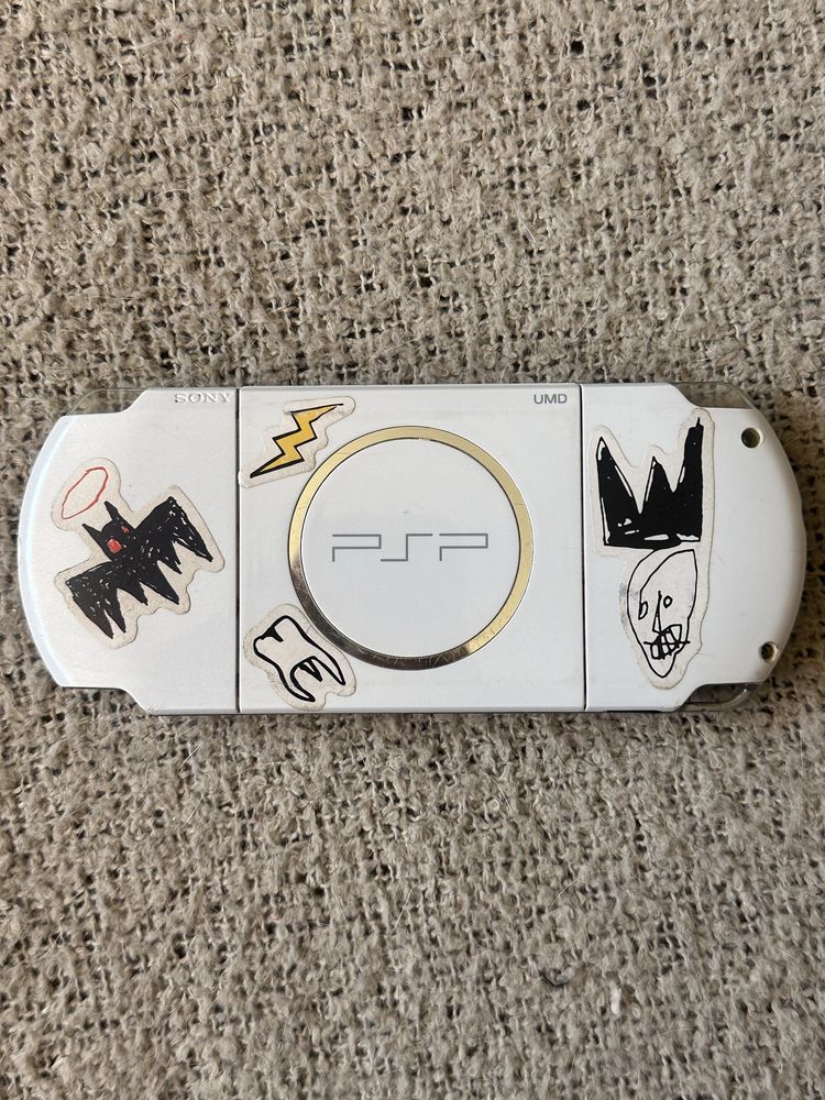 PSP 3004, 64GB Memory + 30 игри