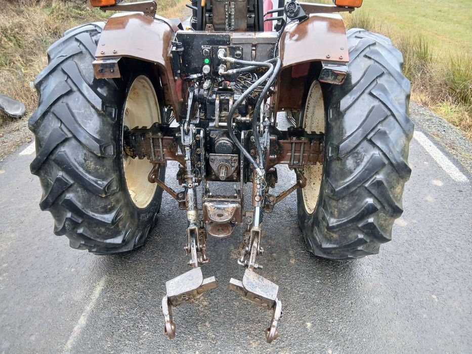 Tractor Case 2140 în 4 cilindri 55 cp recent adus DEFECT (Fiat)