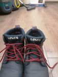 Обувки маркови Levi's