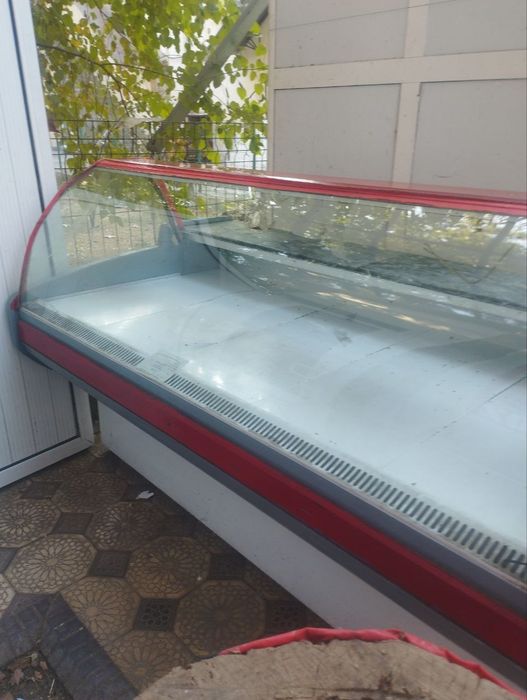 Veterina holadilnik sotiladi iwlawi zo'r holati zo'r