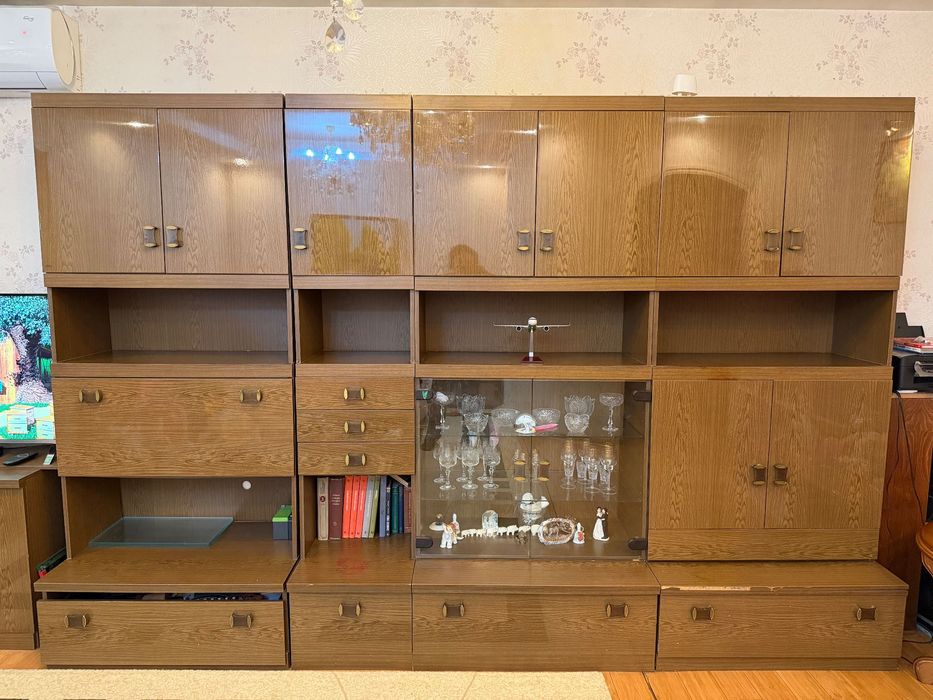 Стенка  для гостиной