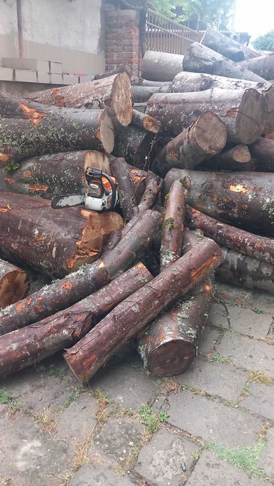 Продавам резачка за дърва щил 462