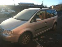 VW Volkswagen Touran na chasti / Туаран Туран на части