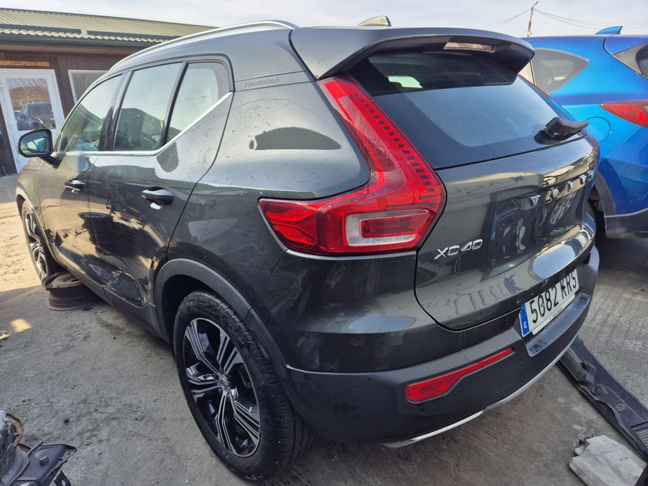Dezmembram Volvo XC40 2018 2.0 Benzina Turbo T4 190cp
